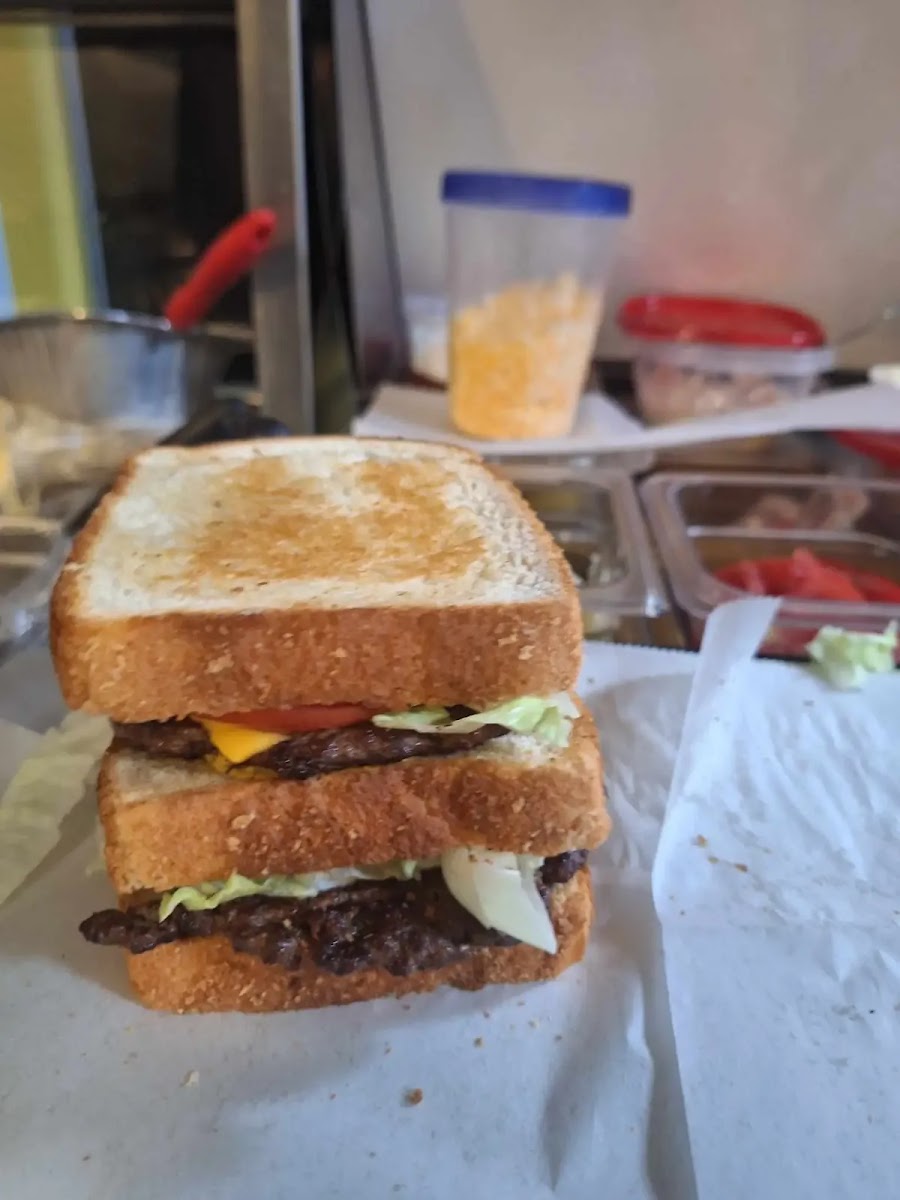 Ragidy Ann's Grab & Go